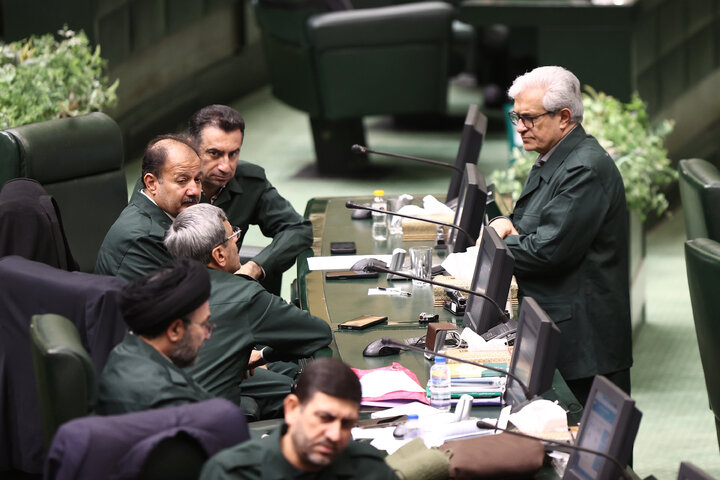 نشست علنی یکشنبه 12 بهمن ماه مجلس شورای اسلامی