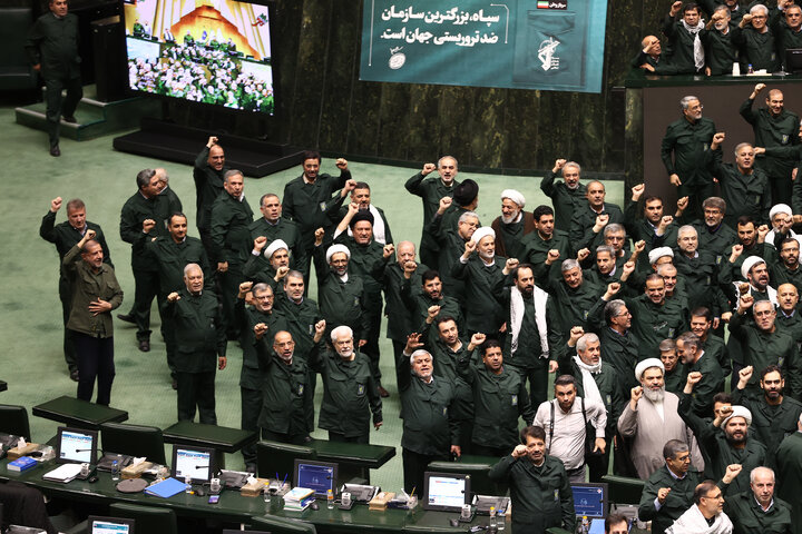 نشست علنی یکشنبه 12 بهمن ماه مجلس شورای اسلامی