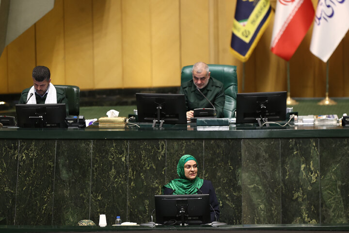 ناطقان میان دستور جلسه علنی یکشنبه 12 بهمن ماه مجلس