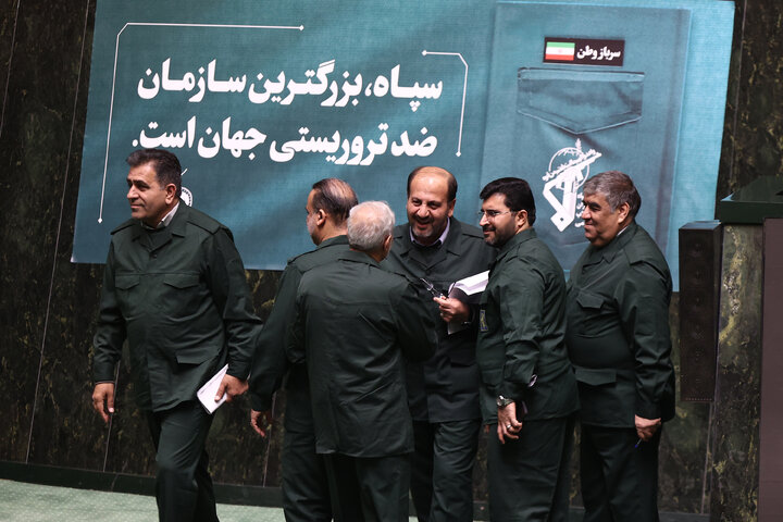 ناطقان میان دستور جلسه علنی یکشنبه 12 بهمن ماه مجلس