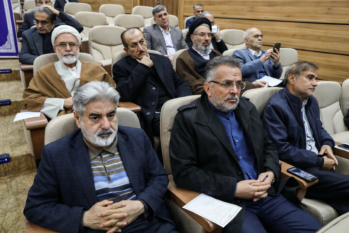 سلسله نشست‌های جهاد تبیین ویژه نمایندگان ادوار مجلس