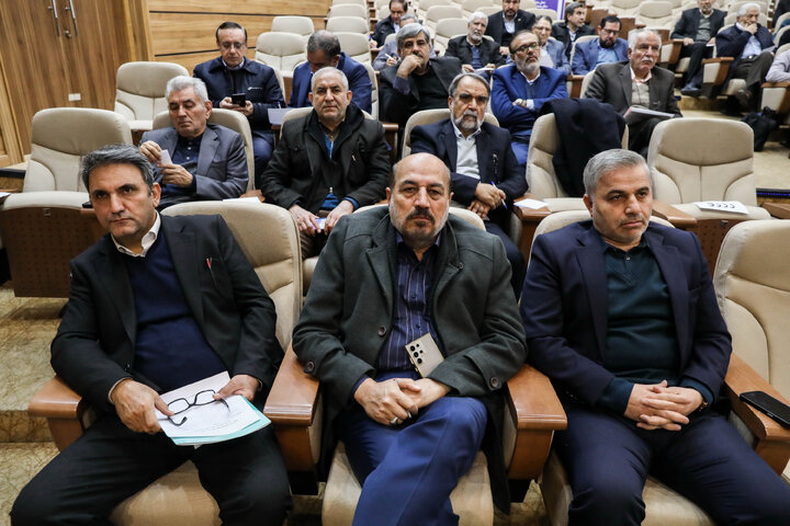 سلسله نشست‌های جهاد تبیین ویژه نمایندگان ادوار مجلس