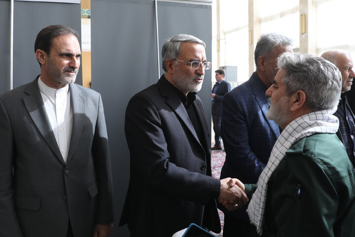 مراسم ختم مادر معینی آرانی