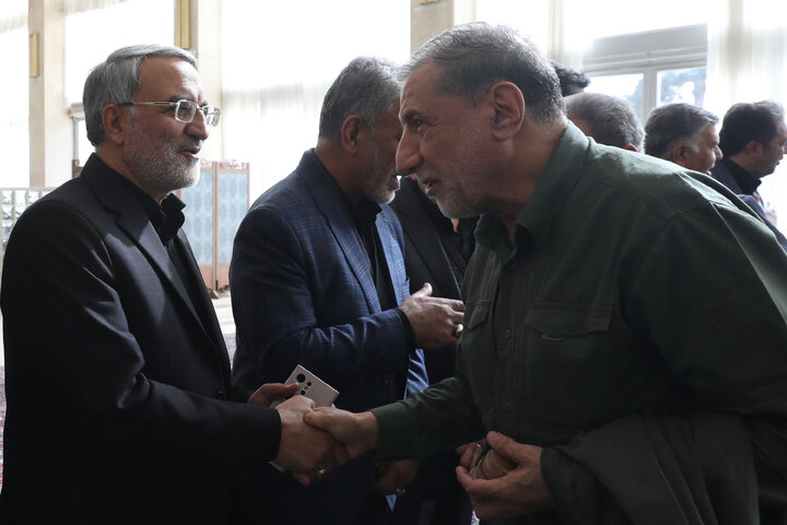 مراسم ختم مادر معینی آرانی