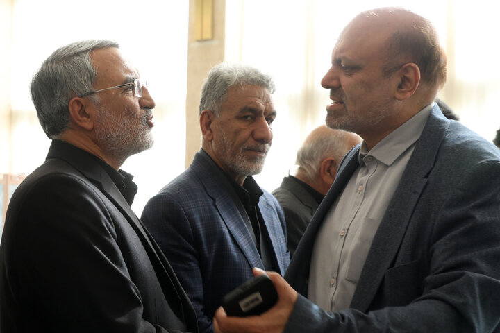 مراسم ختم مادر معینی آرانی