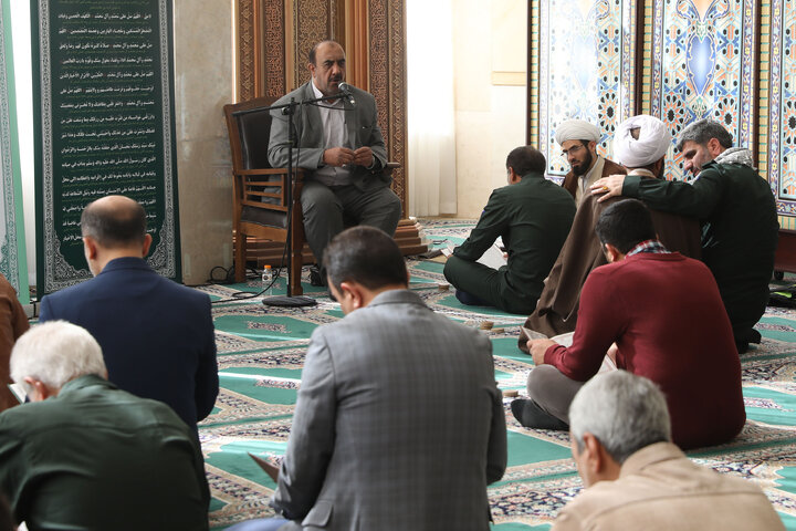 مراسم ختم مادر معینی آرانی