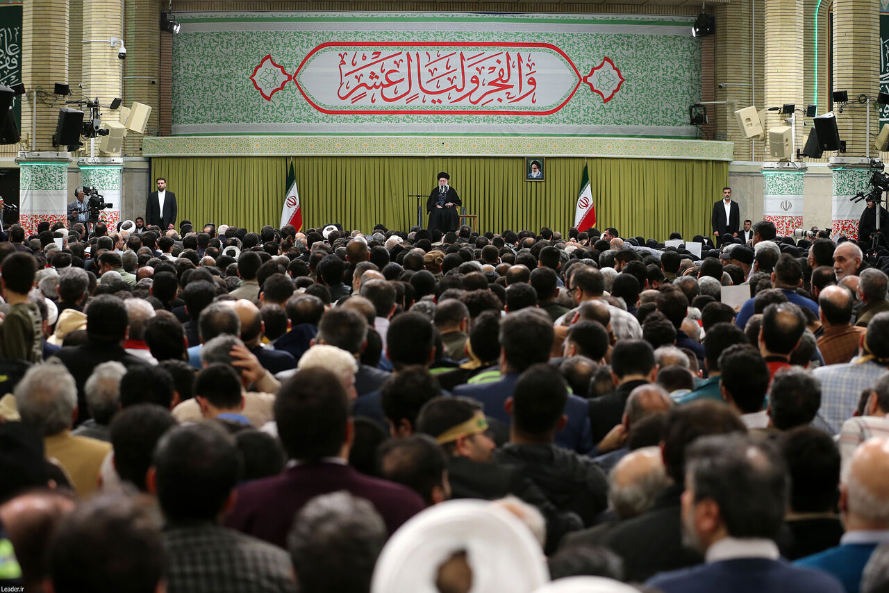 هشدار صریح رهبر انقلاب به آمریکا؛ اگر جنگی راه بیاندازید، جنگ منطقه‌ای خواهد بود