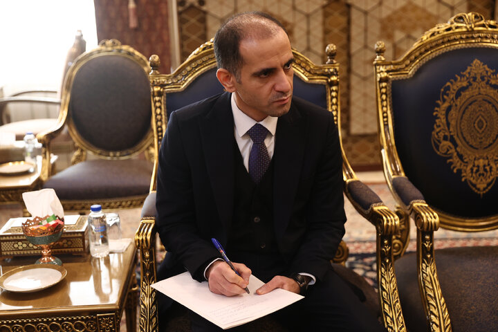 دیدار عزیزی رئیس کمیسیون امنیت ملی با سفیر قطر در ایران