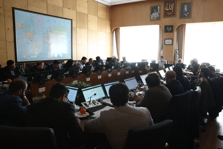 نشست دوشنبه 13 بهمن کمیسیون صنایع و معادن مجلس