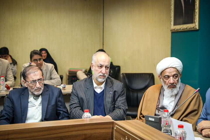 جلسه شورای اداری اسلامشهر با حضور اعضای مجمع نمایندگان استان تهران مجلس