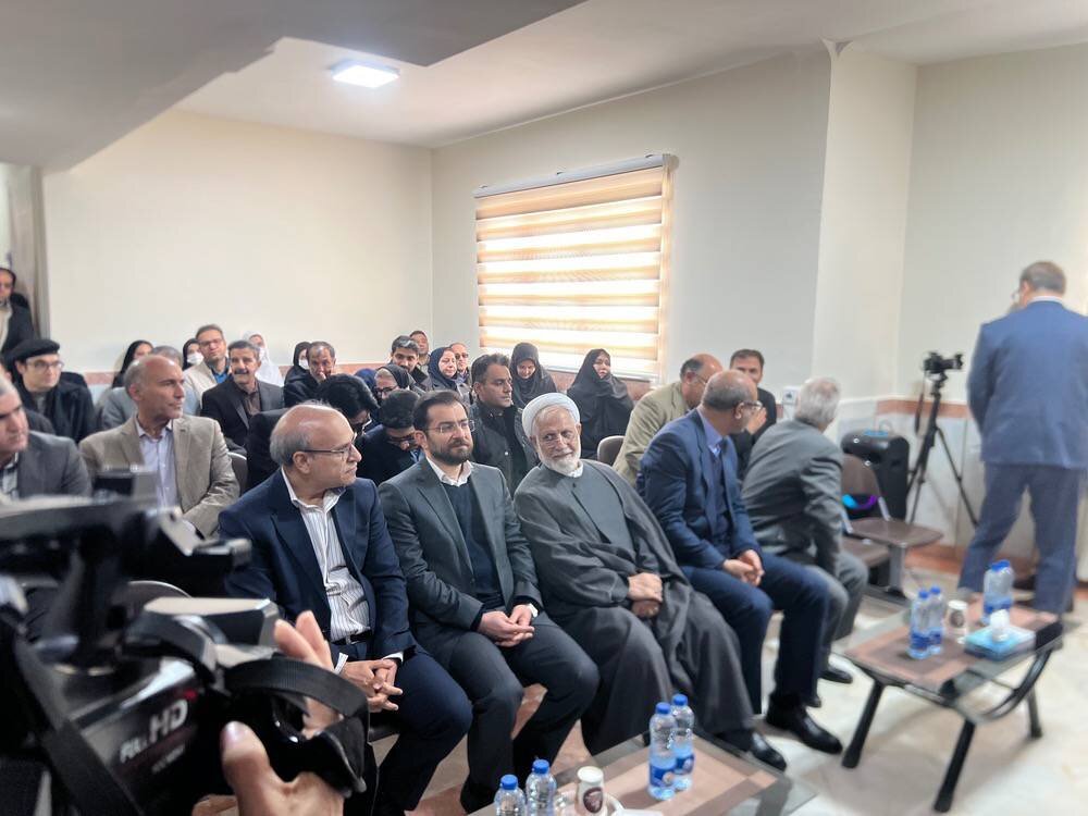 بازگشایی درمانگاه هرسین، پاسخ به مطالبه تاریخی مردم است