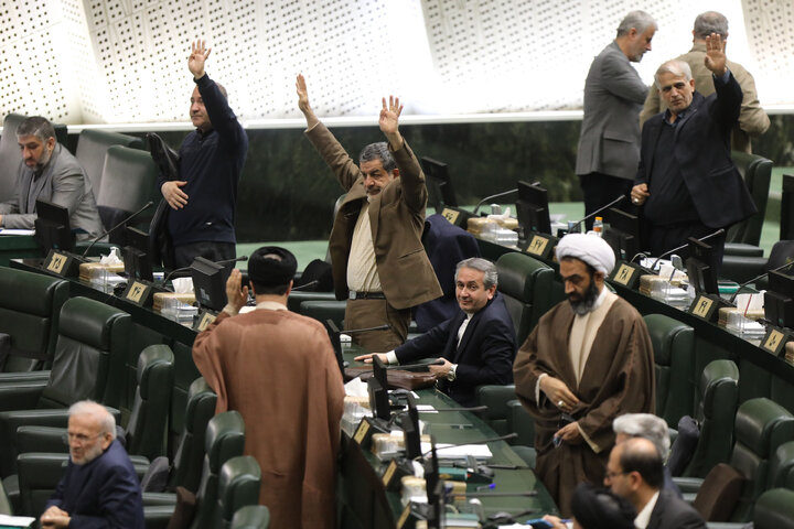 نشست علنی سه شنبه 14 بهمن ماه مجلس شورای اسلامی