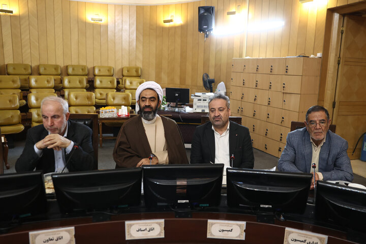 نشست هم اندیشی سیاستهای ابلاغی مقام معظم رهبری