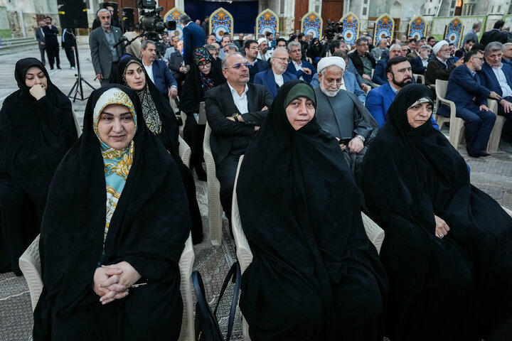 تجدید میثاق رئیس و نمایندگان مجلس با آرمان‌های امام خمینی(ره)