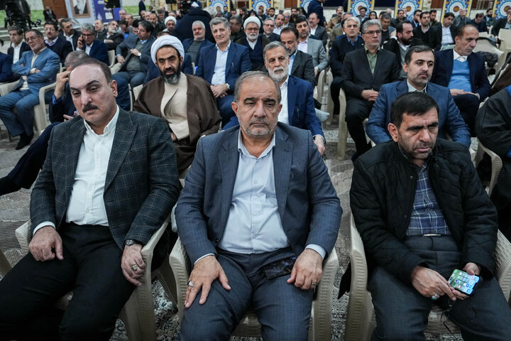 تجدید میثاق رئیس و نمایندگان مجلس با آرمان‌های امام خمینی(ره)