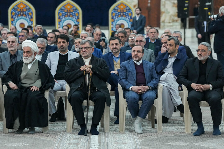 تجدید میثاق رئیس و نمایندگان مجلس با آرمان‌های امام خمینی(ره)