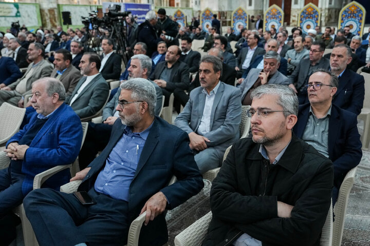 تجدید میثاق رئیس و نمایندگان مجلس با آرمان‌های امام خمینی(ره)