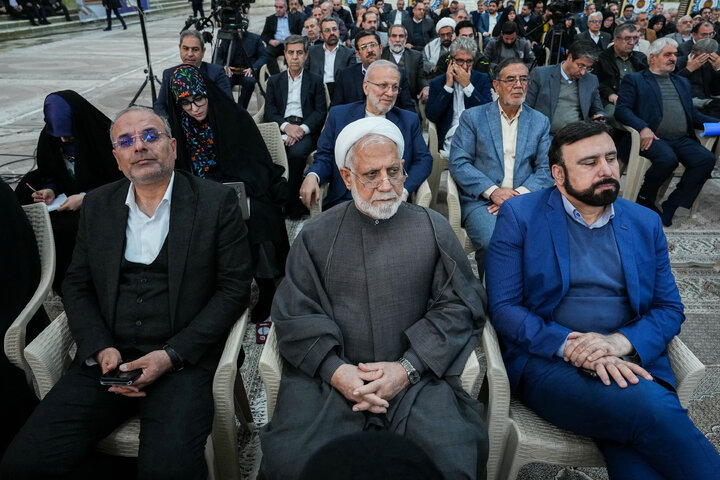 تجدید میثاق رئیس و نمایندگان مجلس با آرمان‌های امام خمینی(ره)