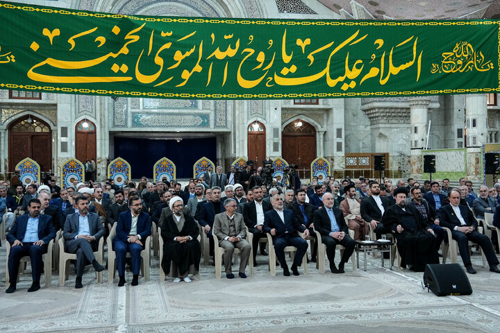 تجدید میثاق رئیس و نمایندگان مجلس با آرمان‌های امام خمینی(ره)