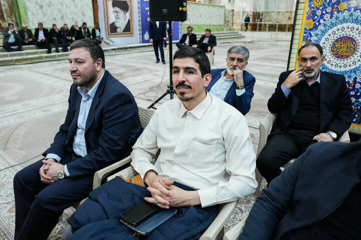 تجدید میثاق رئیس و نمایندگان مجلس با آرمان‌های امام خمینی(ره)