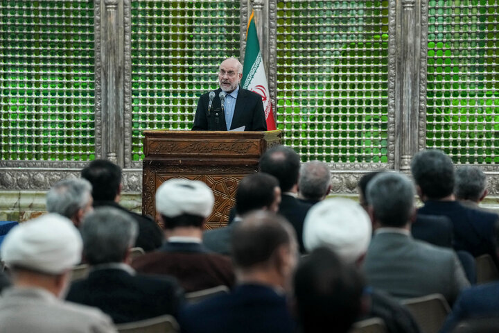 تجدید میثاق رئیس و نمایندگان مجلس با آرمان‌های امام خمینی(ره)