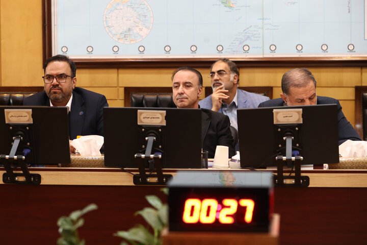 نشست کمیسیون امنیت  با حضور وزیر ارتباطات و فناوری