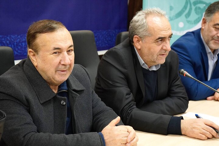 دولت سهم جوانان را در مدیریت کشور افزایش دهد