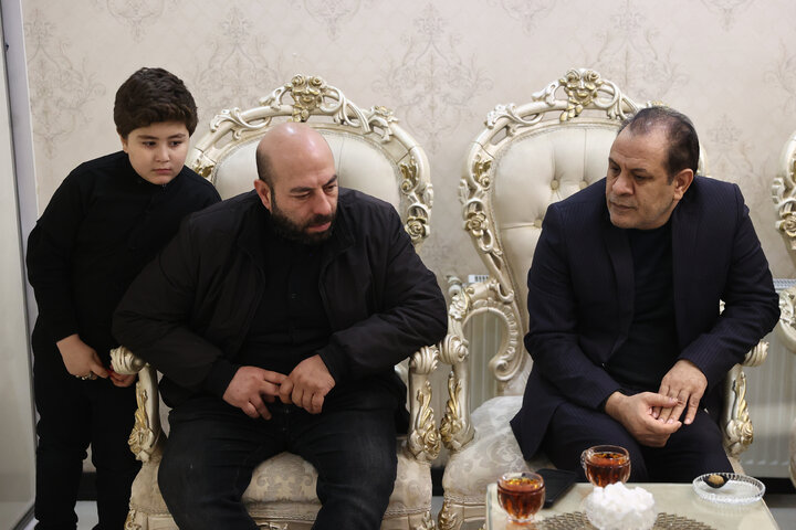 دیدار نمایندگان مجلس با خانواده شهید مقاومت ملی جمشید جبارزاده