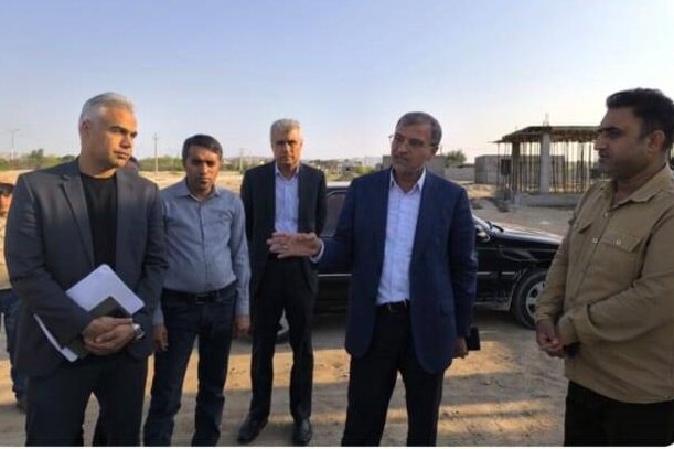 بازدید مرادی از روستاهای شهرستان قشم
