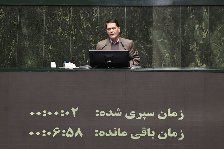 ناطقان میان دستور نشست علنی یکشنبه 19 بهمن ماه مجلس شورای اسلامی