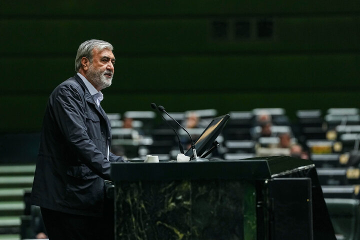 جلسه غیرعلنی مجلس با حضور رئیس ستاد کل نیروهای مسلح و وزیر امور خارجه