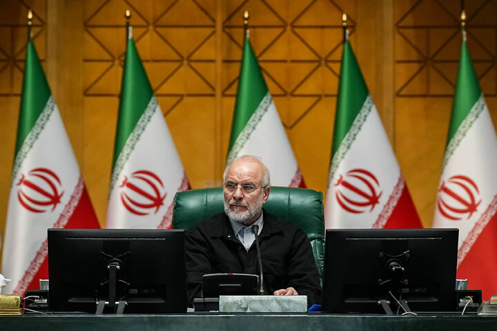 جلسه غیرعلنی مجلس با حضور رئیس ستاد کل نیروهای مسلح و وزیر امور خارجه