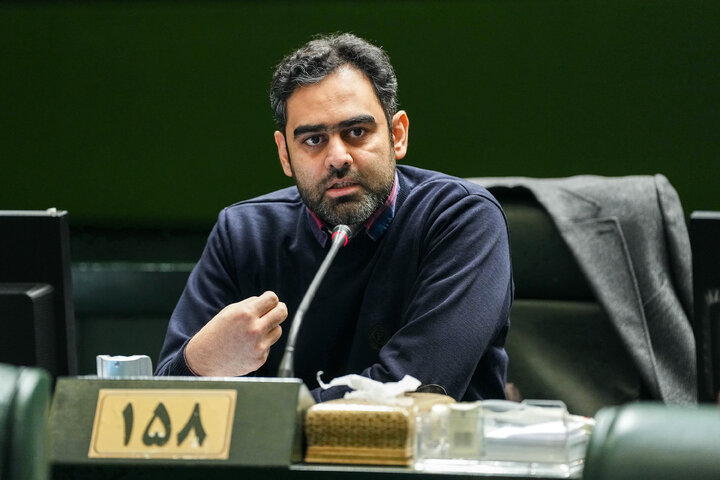 جلسه غیرعلنی مجلس با حضور رئیس ستاد کل نیروهای مسلح و وزیر امور خارجه