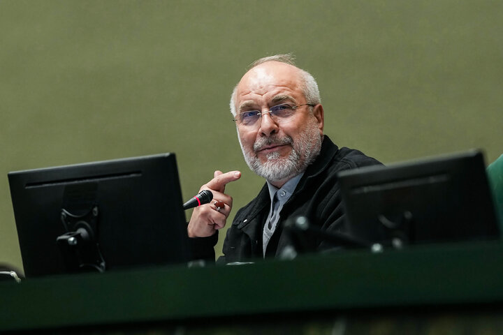 جلسه غیرعلنی مجلس با حضور رئیس ستاد کل نیروهای مسلح و وزیر امور خارجه