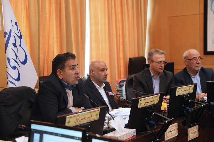 نشست کمیسیون اجتماعی با حضور وزیر کارو رفاء اجتماعی