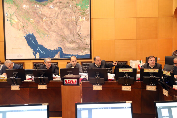 نشست کمیسیون اجتماعی با حضور وزیر کارو رفاء اجتماعی