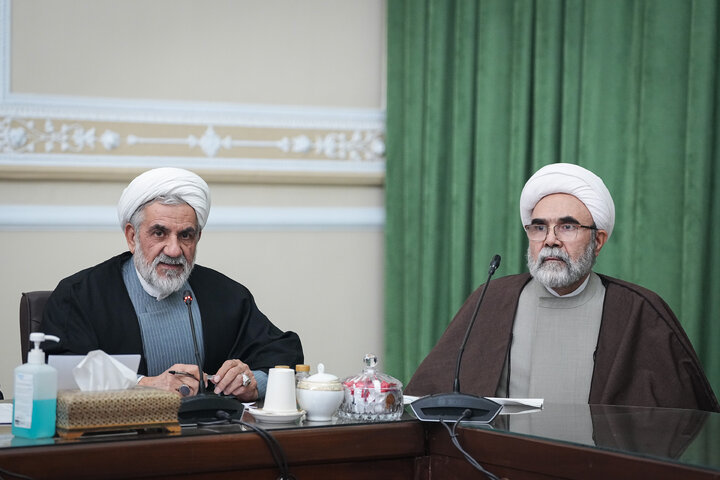 دیدار اعضای شورای هماهنگی دهه فجر با دکتر قالیباف