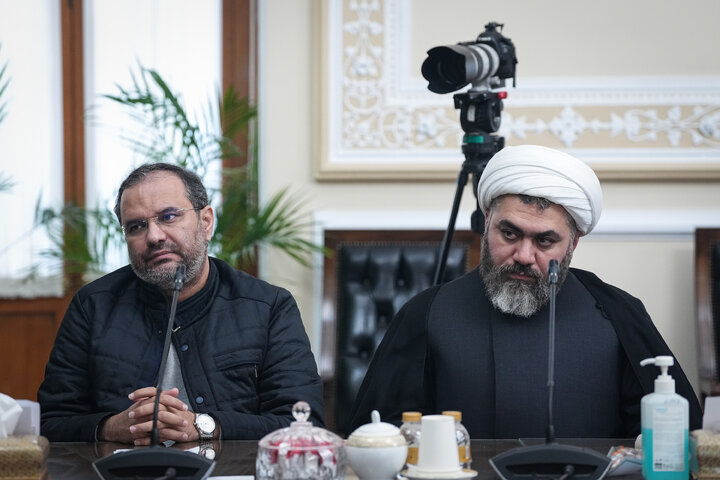 دیدار اعضای شورای هماهنگی دهه فجر با دکتر قالیباف