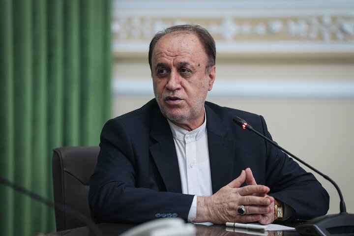 دیدار اعضای شورای هماهنگی دهه فجر با دکتر قالیباف