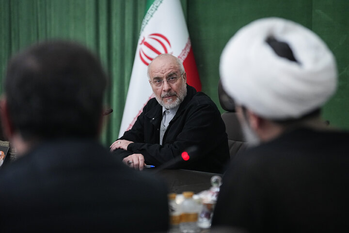 دیدار اعضای شورای هماهنگی دهه فجر با دکتر قالیباف