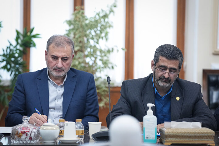 دیدار اعضای شورای هماهنگی دهه فجر با دکتر قالیباف