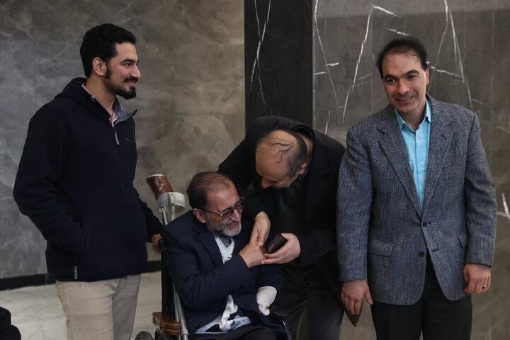 بازدید اعضای مجمع نمایندگان تهران از انستیتو کانسر بیمارستان امام خمینی تهران