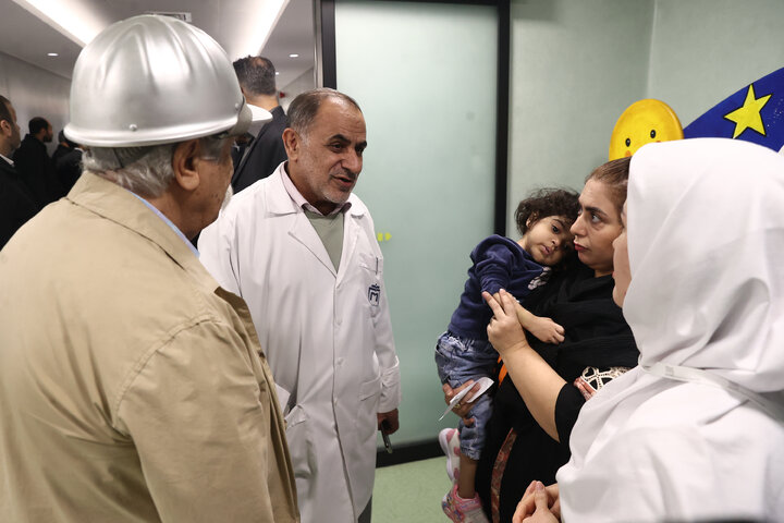 بازدید اعضای مجمع نمایندگان تهران از انستیتو کانسر بیمارستان امام خمینی تهران