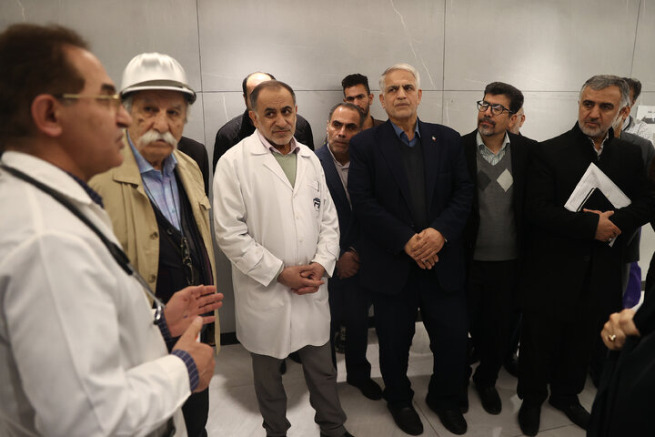 بازدید اعضای مجمع نمایندگان تهران از انستیتو کانسر بیمارستان امام خمینی تهران