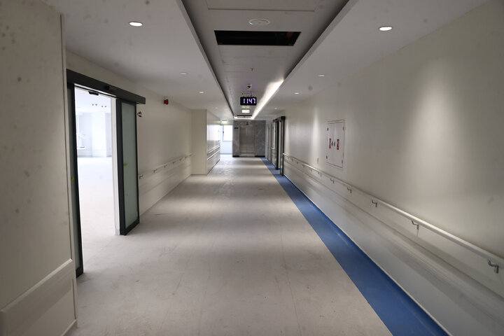 بازدید اعضای مجمع نمایندگان تهران از انستیتو کانسر بیمارستان امام خمینی تهران