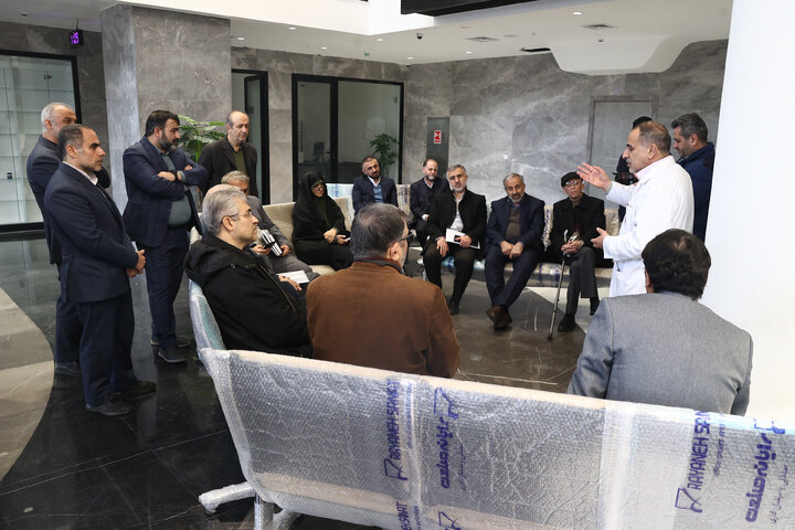 بازدید اعضای مجمع نمایندگان تهران از انستیتو کانسر بیمارستان امام خمینی تهران