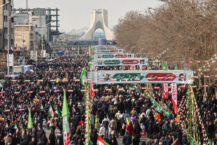حضور نمایندگان خانه‌ملت در مراسم یوم‌الله ۲۲ بهمن‌ماه