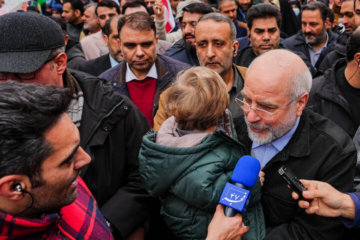 حضور دکتر قالیباف در راهپیمایی یوم‌الله ۲۲ بهمن - تهران