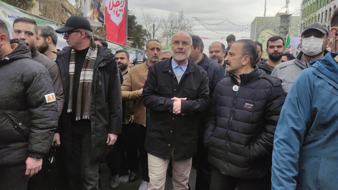 حضور نمایندگان خانه‌ملت در مراسم یوم‌الله ۲۲ بهمن‌ماه