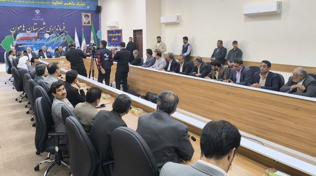 ساختمان جدید فرمانداری هامون افتتاح شد
